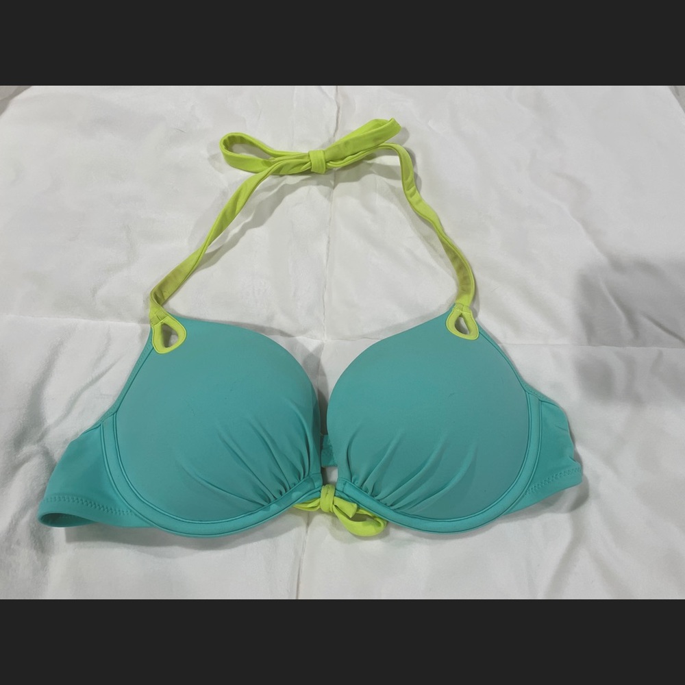 Victoria’s Secret Bikini